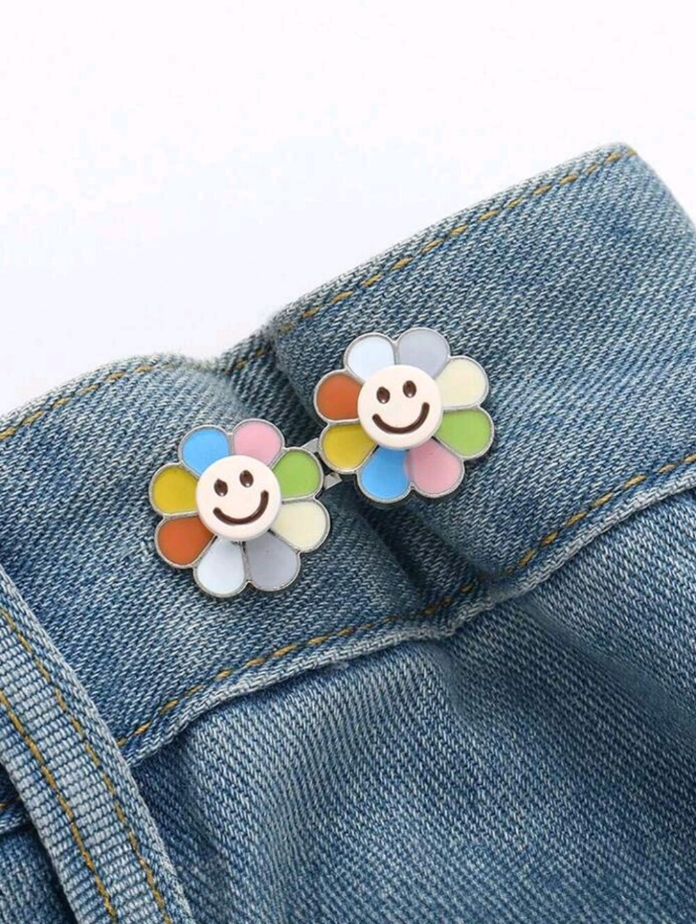 Cute Flower Waistband Adjustment Pins - Picture 5 of 5